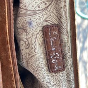 Super cute Blazin Roxx bag